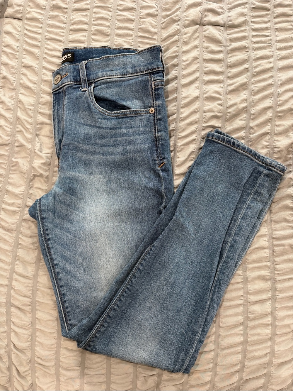 Express Women's Skinny Jeans - Medium Blue Wash